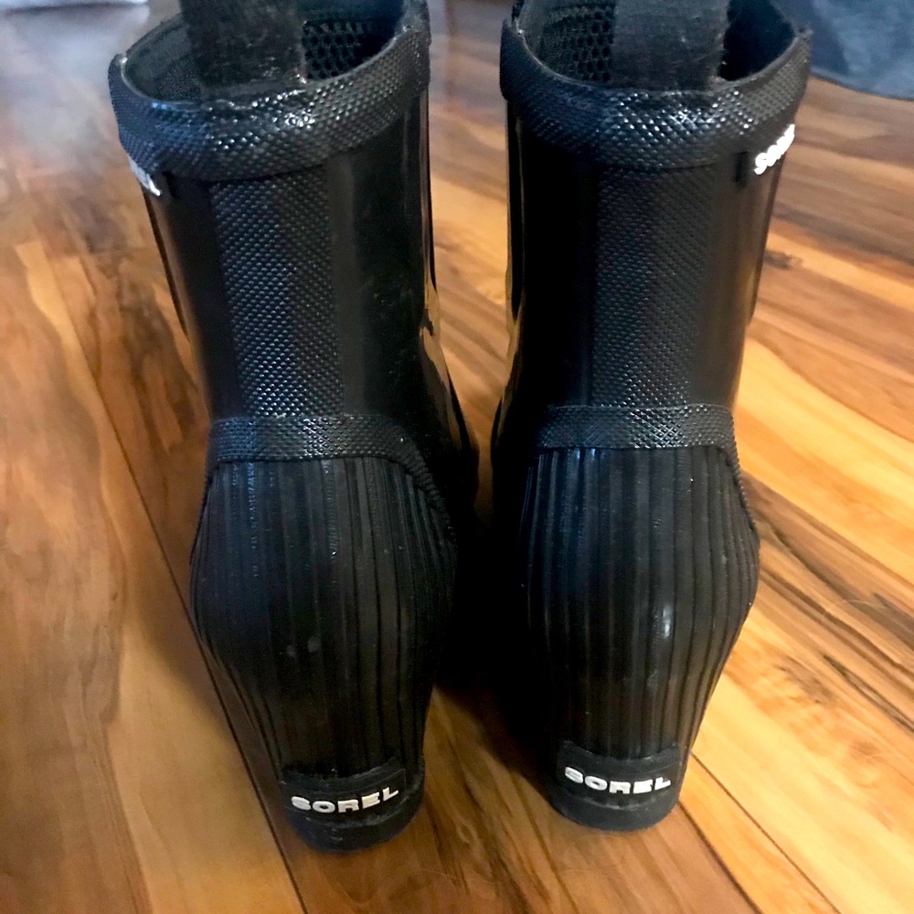 Sorel Wedge Booties